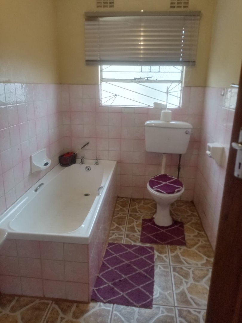 3 Bedroom Property for Sale in Mdantsane Nu 17 Eastern Cape